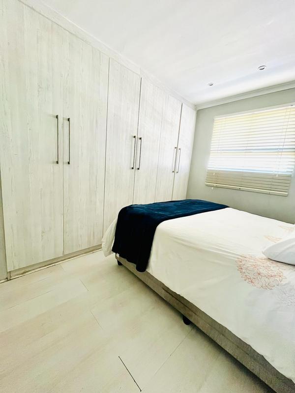 2 Bedroom Property for Sale in Thornton Western Cape